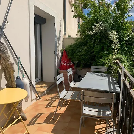 Maison Face Aux Remparts Hébergement de vacances